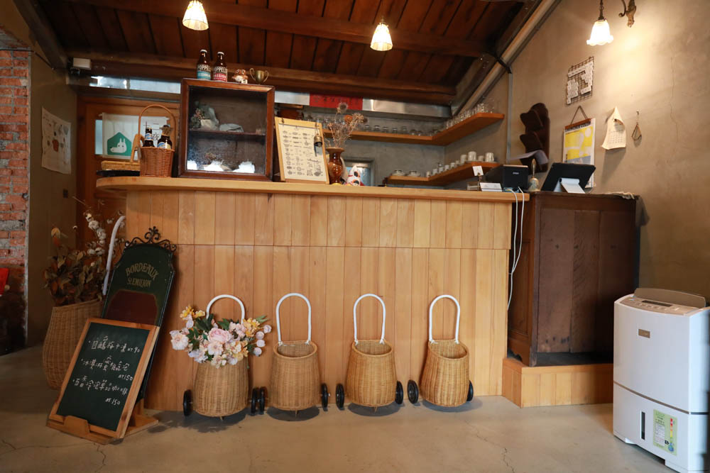 墾丁恆春美食｜野餐Picnic。寵物友善餐廳、 墾丁野餐道具租借、野餐餐點預訂體驗、老宅文青咖啡廳