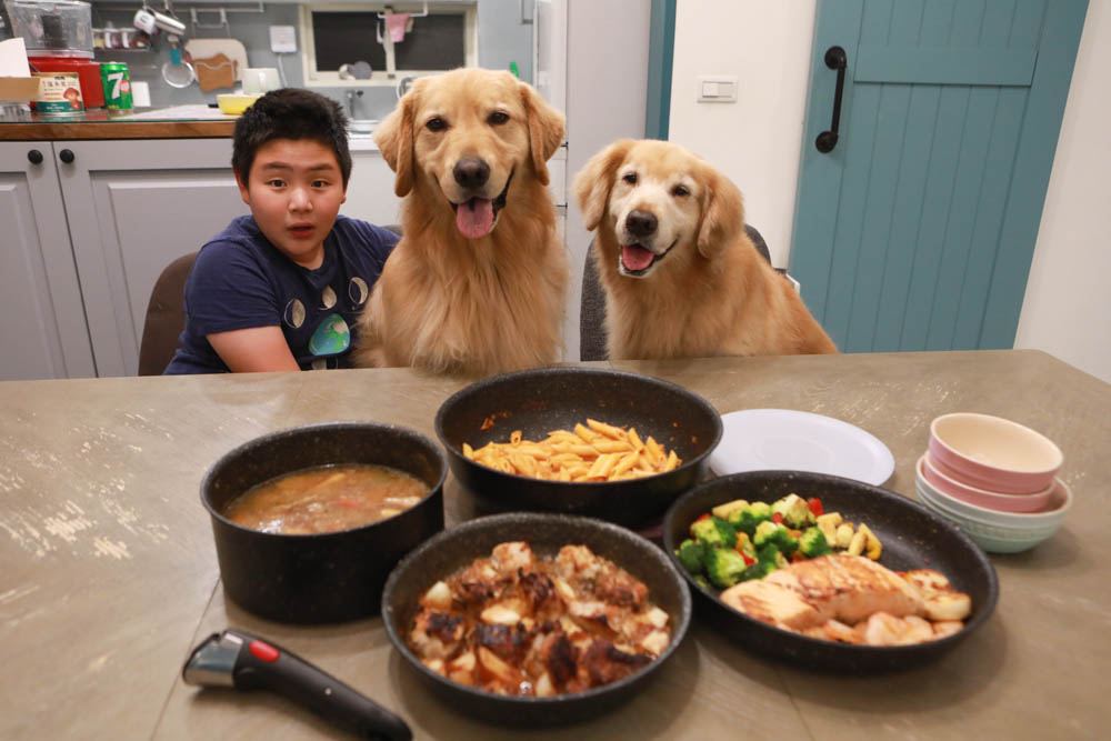 不沾鍋推薦|Tefal法國特福巧變精靈系列不沾鍋六件組頂級礦物。可拆式鍋具、電磁爐IH爐適用、可進烤箱、好收納好清洗、露營攜帶好方便!! - 第1張圖 不沾鍋推薦|Tefal法國特福巧變精靈系列不沾鍋六件組頂級礦物。可拆式鍋具、電磁爐IH爐適用、可進烤箱、好收納好清洗、露營攜帶好方便!!