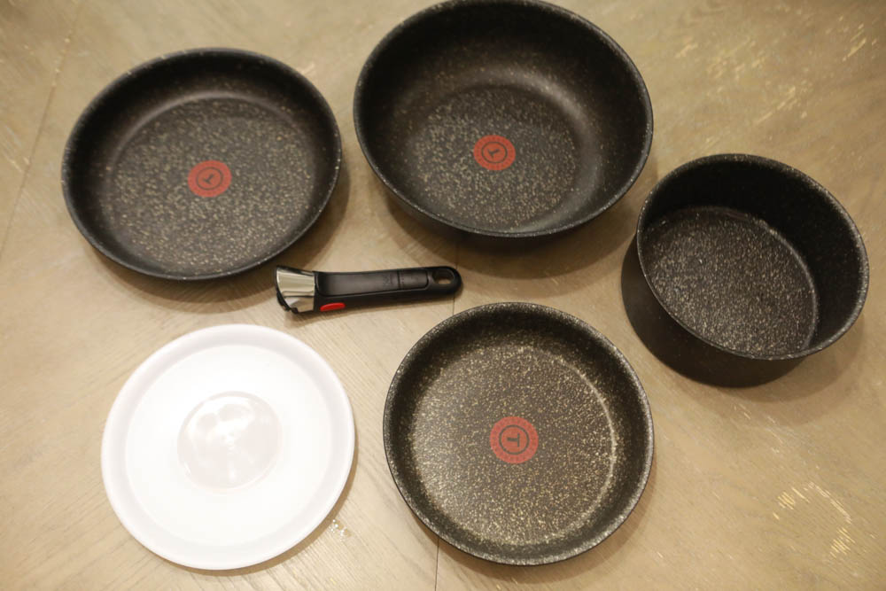 不沾鍋推薦|Tefal法國特福巧變精靈系列不沾鍋六件組頂級礦物。可拆式鍋具、電磁爐IH爐適用、可進烤箱、好收納好清洗、露營攜帶好方便!! - 第2張圖 不沾鍋推薦|Tefal法國特福巧變精靈系列不沾鍋六件組頂級礦物。可拆式鍋具、電磁爐IH爐適用、可進烤箱、好收納好清洗、露營攜帶好方便!!