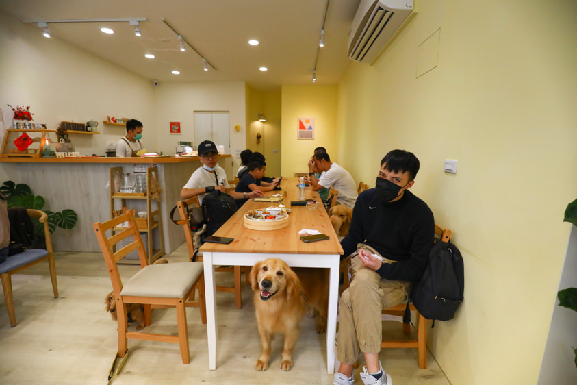 花蓮美食｜阿秀奶奶。特色蒸籠清粥小菜、早午餐咖啡廳、寵物友善餐廳