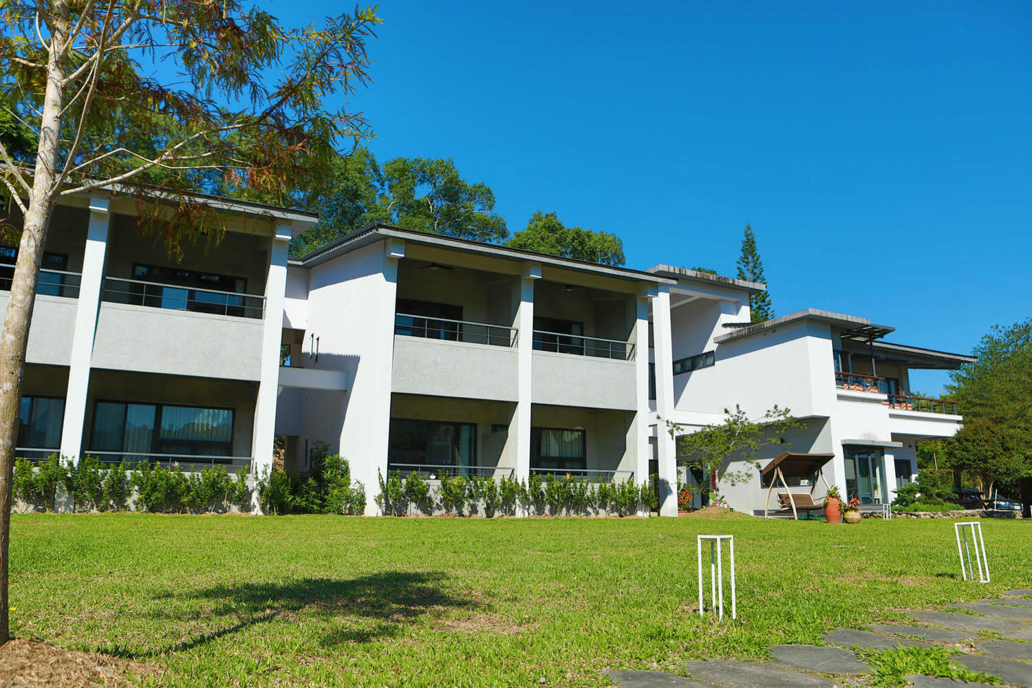 南投日月潭民宿|雁寓雅緻行館。大草皮、星級飯店的住宿品質、距離日月潭10分鐘車程(禁止開放寵物) - 第33張圖 南投日月潭民宿|雁寓雅緻行館。大草皮、星級飯店的住宿品質、距離日月潭10分鐘車程(禁止開放寵物)