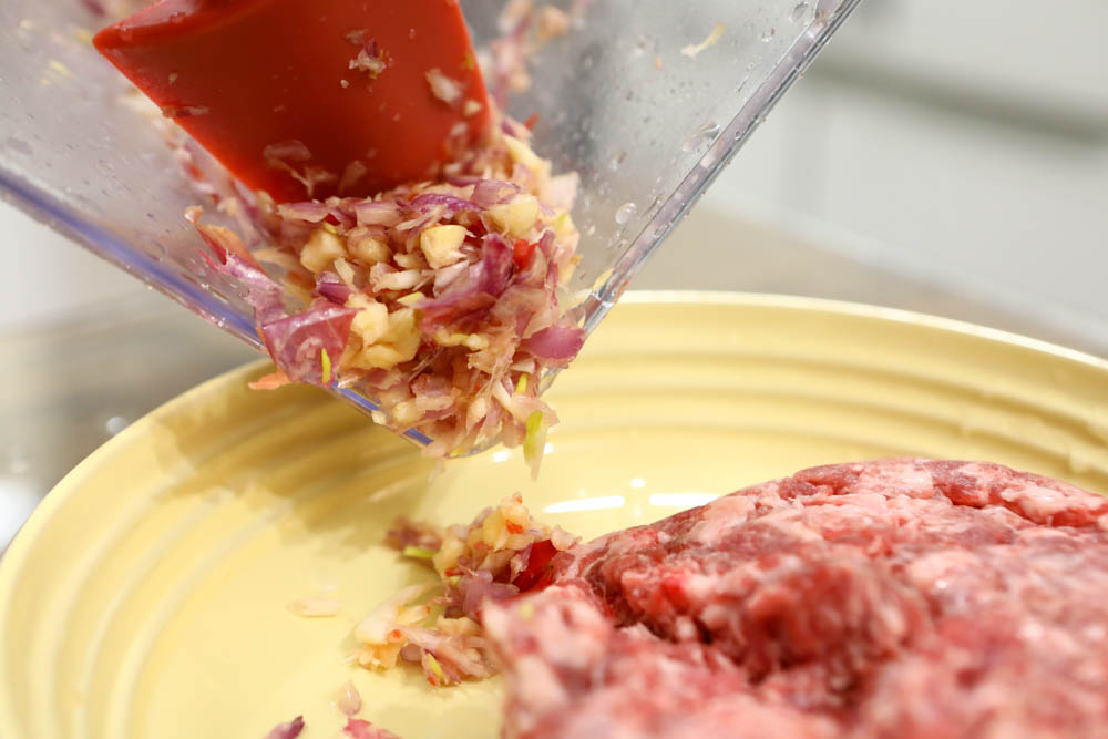 廚房家電好物開箱|美國 Blendtec 高效能食物調理機 Designer 650。食物攪碎機、濃湯豆漿、寵物鮮食、切菜打泥輕鬆上手 - 第21張圖 廚房家電好物開箱|美國 Blendtec 高效能食物調理機 Designer 650。食物攪碎機、濃湯豆漿、寵物鮮食、切菜打泥輕鬆上手