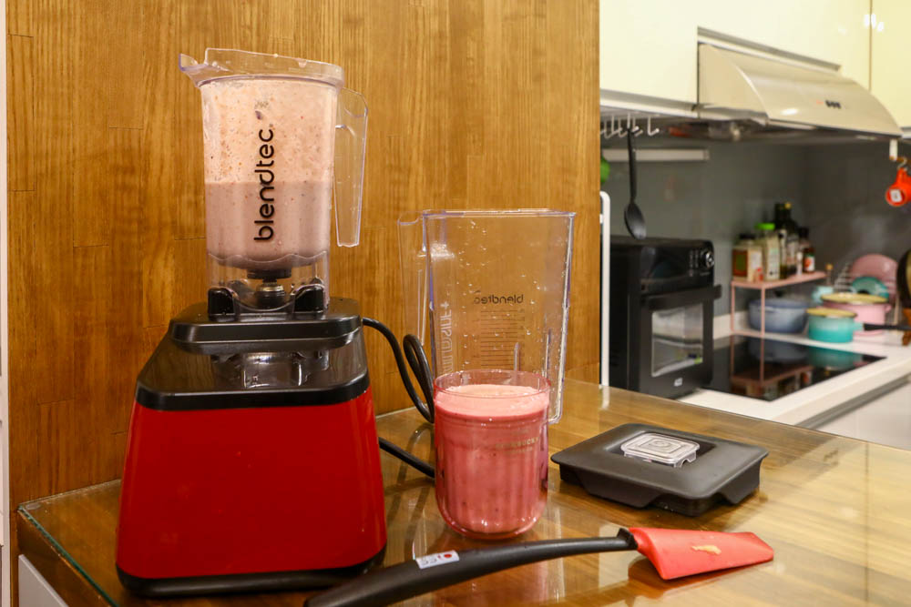 廚房家電好物開箱|美國 Blendtec 高效能食物調理機 Designer 650。食物攪碎機、濃湯豆漿、寵物鮮食、切菜打泥輕鬆上手 - 第32張圖 廚房家電好物開箱|美國 Blendtec 高效能食物調理機 Designer 650。食物攪碎機、濃湯豆漿、寵物鮮食、切菜打泥輕鬆上手