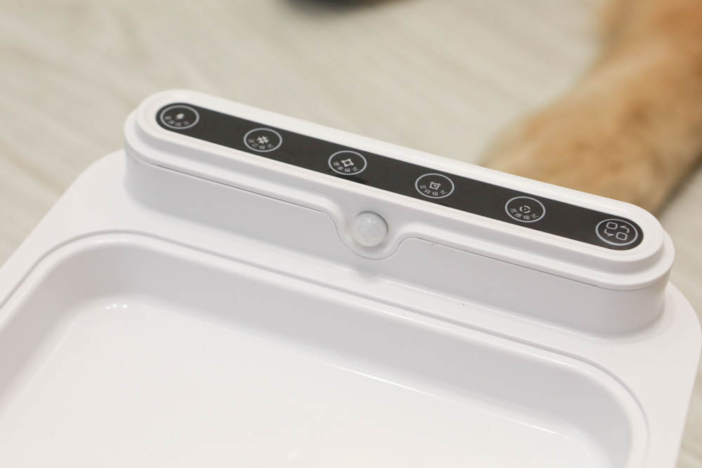 寵物智能飲水機|eterno無線寵物六合一智能飲水器。感應式循環活水、機身底部好清洗、防水加強設計、3L大容量 - 第12張圖 寵物智能飲水機|eterno無線寵物六合一智能飲水器。感應式循環活水、機身底部好清洗、防水加強設計、3L大容量