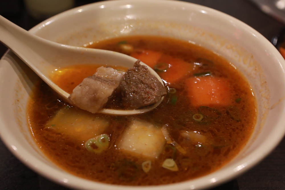 新莊美食|饗醬燒肉日式火烤燒肉吃到飽~新莊民安店。頂級和牛手臂蝦生猛海鮮吃到飽、寵物友善餐廳、生啤酒無限暢飲 - 第39張圖 新莊美食|饗醬燒肉日式火烤燒肉吃到飽~新莊民安店。頂級和牛手臂蝦生猛海鮮吃到飽、寵物友善餐廳、生啤酒無限暢飲