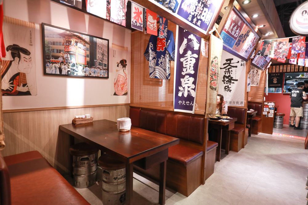 宜蘭礁溪美食｜鳥大人大眾酒場。寵物友善、親子用餐、小酌聚餐、日式串燒、居酒屋、礁溪泡湯必吃美食