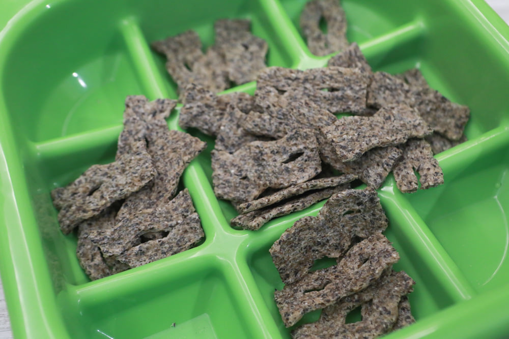 寵物｜Qchefs德國黑科技天然潔牙零食系列。日常口腔保健、咀嚼幫助控制牙垢、輕鬆潔牙、保持口腔好口氣！