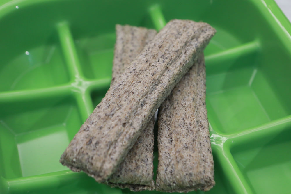 寵物｜Qchefs德國黑科技天然潔牙零食系列。日常口腔保健、咀嚼幫助控制牙垢、輕鬆潔牙、保持口腔好口氣！