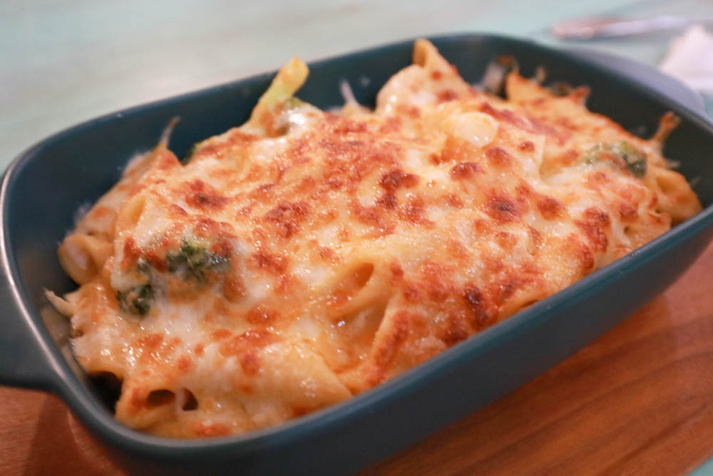 花蓮壽豐美食｜龍蝦堡製造所。寵物友善餐廳、現撈生猛龍蝦、龍蝦堡、龍蝦麵、無敵海景！！