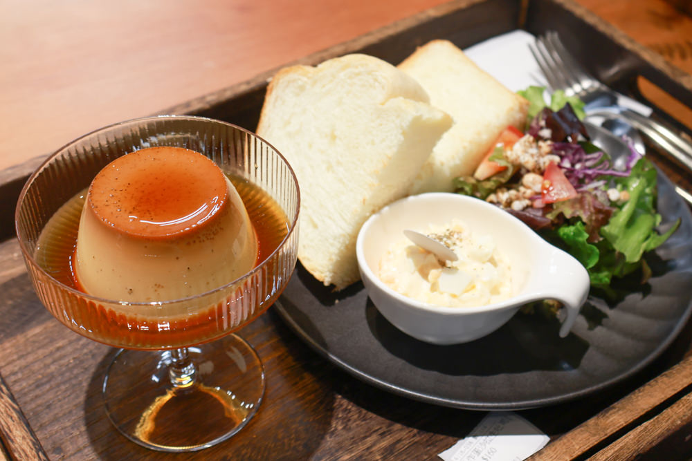埔里美食｜台灣惠蓀咖啡品牌館。寵物友善餐廳、座落國道六號附近的森林系咖啡廳