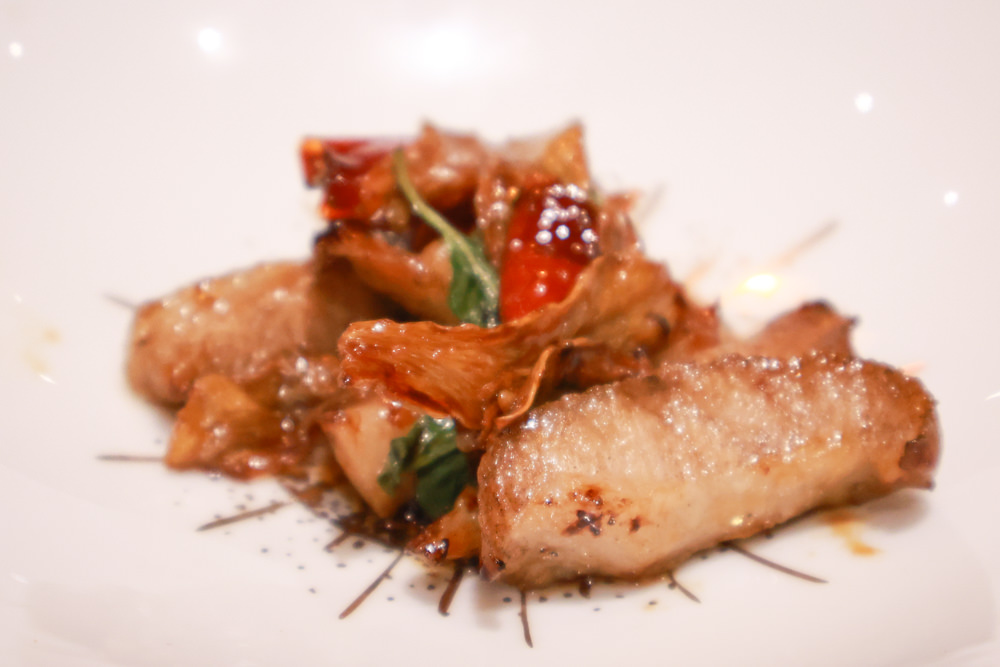 宜蘭五結美食｜饗宴鐵板燒。開業20年的頂級無菜單料理鐵板燒、宜蘭在地食材、互動式鐵板燒、寵物友善專屬VIP房