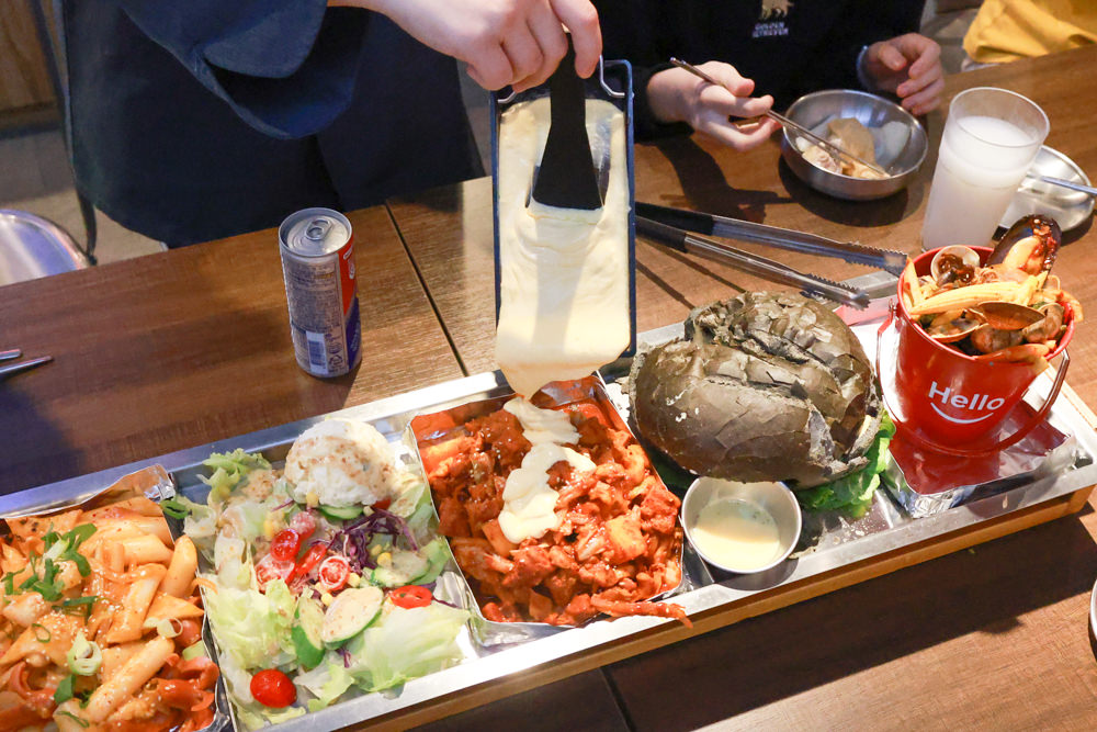 宜蘭美食｜古亭穀倉韓雞一號倉尺洞。韓式經典長鐵板料理、寵物友善燒餐廳、宜蘭壯圍美食