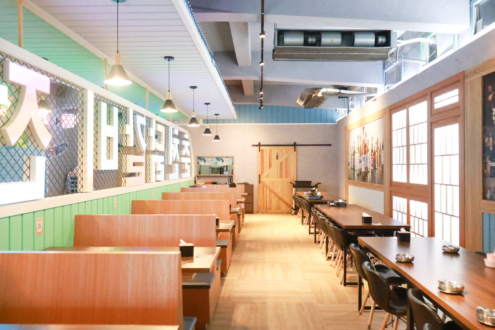 宜蘭美食｜古亭穀倉韓雞一號倉尺洞。韓式經典長鐵板料理、寵物友善燒餐廳、宜蘭壯圍美食