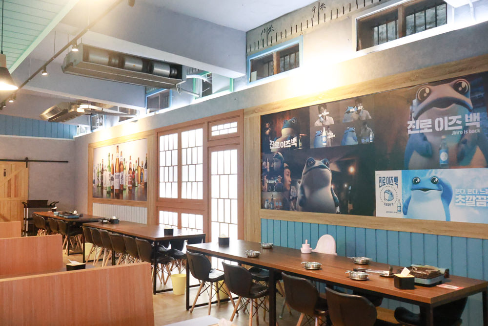 宜蘭美食｜古亭穀倉韓雞一號倉尺洞。韓式經典長鐵板料理、寵物友善燒餐廳、宜蘭壯圍美食