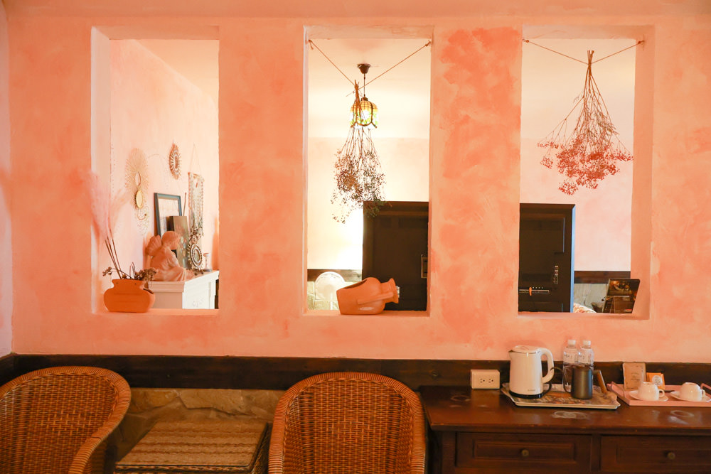 南投清境｜日初雲來城堡莊園。清境頂級寵物友善民宿、靜謐莊園浪漫賞櫻、都鐸式歐風特色建築