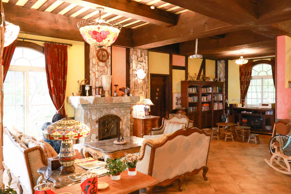 南投清境｜日初雲來城堡莊園。清境頂級寵物友善民宿、靜謐莊園浪漫賞櫻、都鐸式歐風特色建築