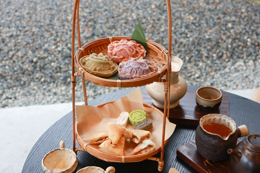 南投日月潭｜日月潭湖的怪物。日式咖啡屋、湖怪紅龜粿點心架、日式榻榻米咖啡廳、日月潭特色咖啡廳