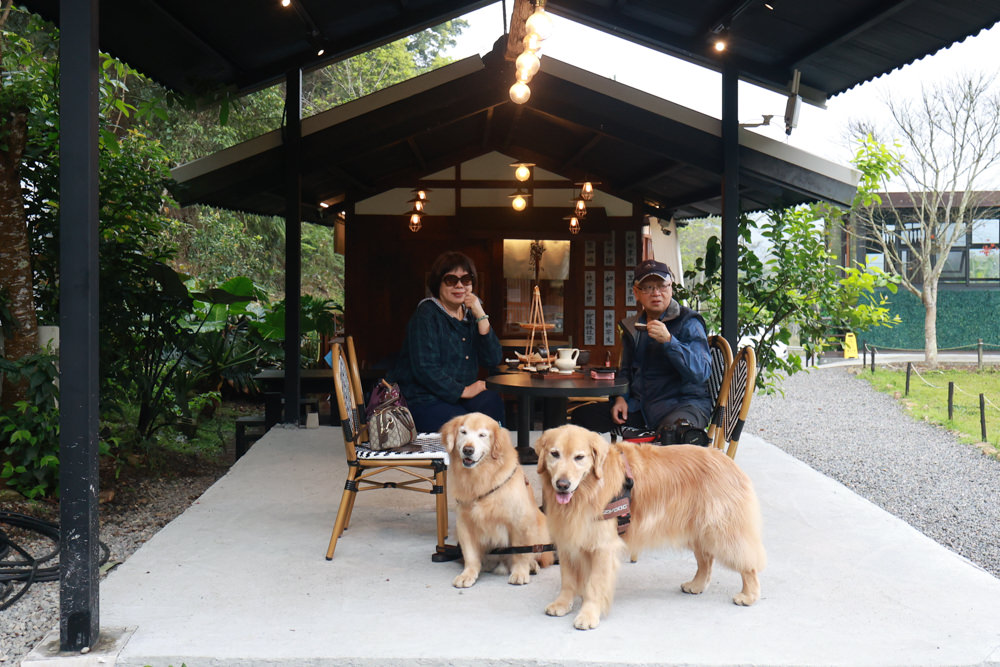 南投日月潭｜日月潭湖的怪物。日式咖啡屋、湖怪紅龜粿點心架、日式榻榻米咖啡廳、日月潭特色咖啡廳