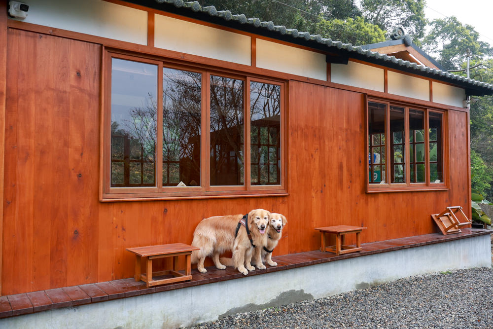 南投日月潭｜日月潭湖的怪物。日式咖啡屋、湖怪紅龜粿點心架、日式榻榻米咖啡廳、日月潭特色咖啡廳