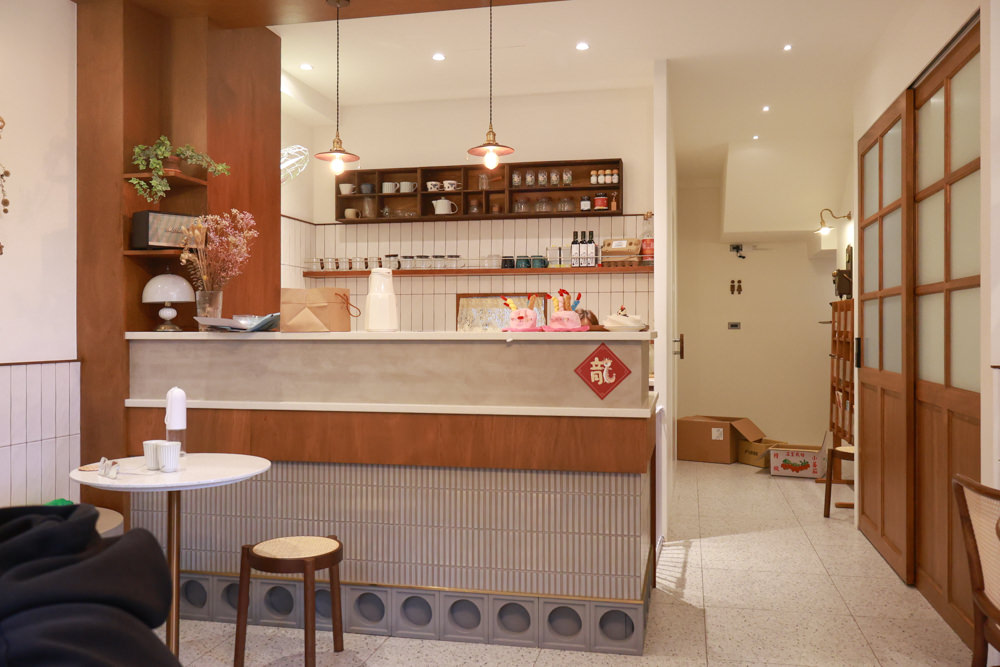 林口美食｜滿宅。寵物友善餐廳、日系手作飯糰、隱藏巷弄中的早午餐、日式復古風飯糰