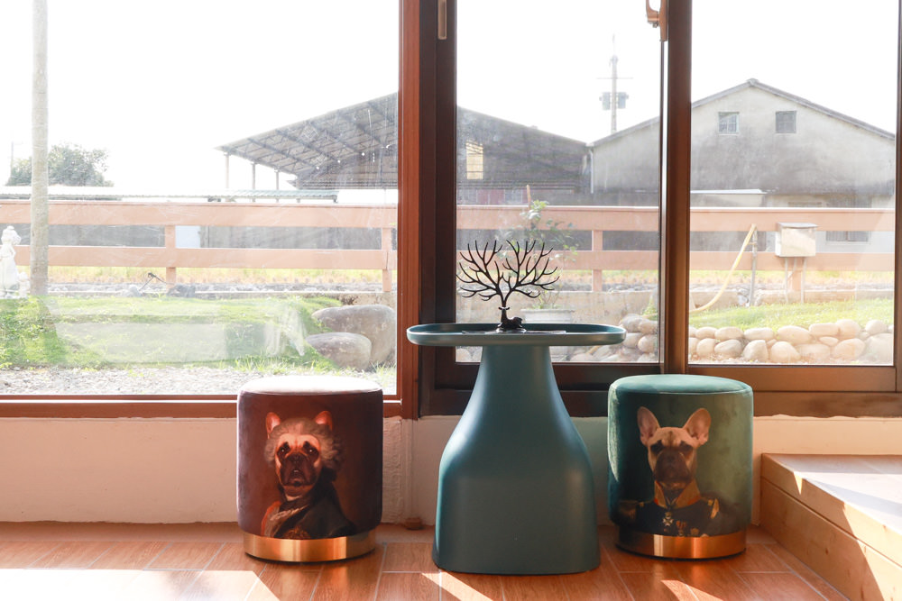 苗栗銅鑼99之6莊園包棟民宿｜充滿異國風情的寵物友善民宿、大草皮、樹屋、BBQ涼亭烤肉區