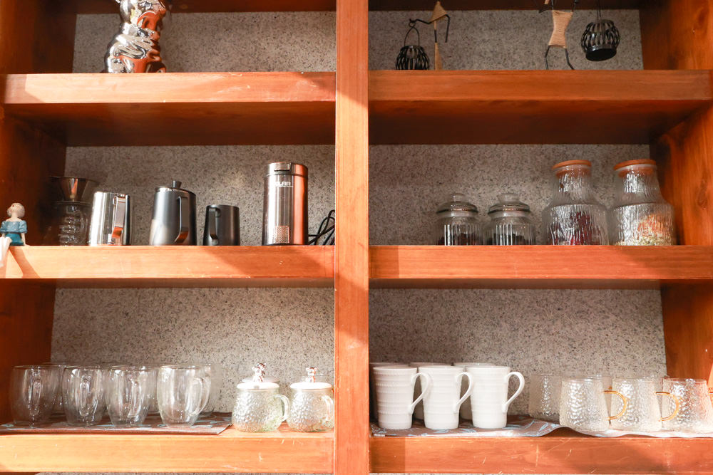 苗栗銅鑼99之6莊園包棟民宿｜充滿異國風情的寵物友善民宿、大草皮、樹屋、BBQ涼亭烤肉區