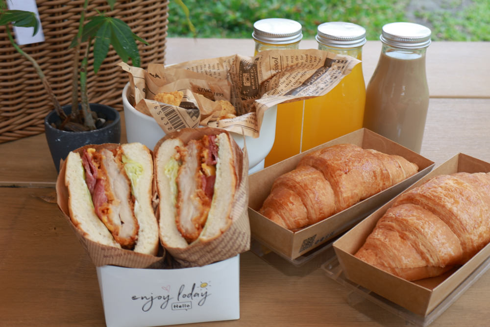 南投埔里民宿葉子祕境森林系Villa 。寵物友善民宿、偽豪華懶人露營、森林系民宿、鄰近日月潭、桃米生態村