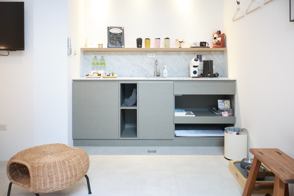 花蓮｜林小狗旅店Paw-some hostel。寵物友善民宿、鄰近東大門夜市、北濱公園、花蓮市區臨海民宿