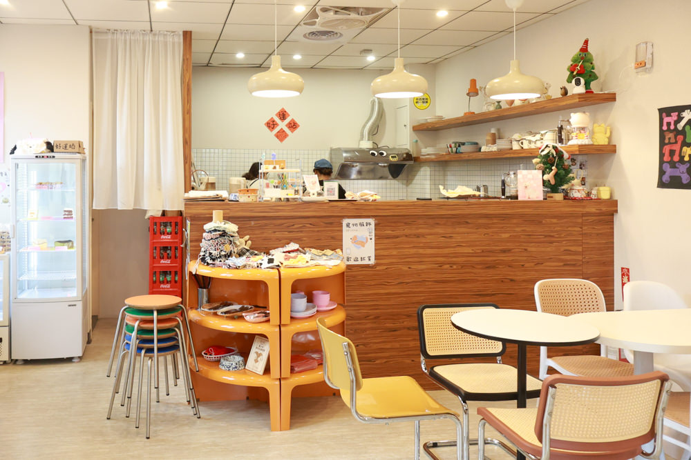 好運站Haooyun Station｜萬華美食、台北寵物友善餐廳、韓系咖啡廳早午餐、冰花煎餃、豬腳飯