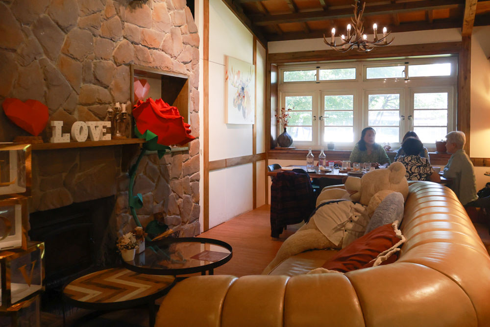 朱里昂法式廚房陽明山店｜台北美食、台北寵物友善餐廳、陽明山草山小鎮、陽明山美軍俱樂部