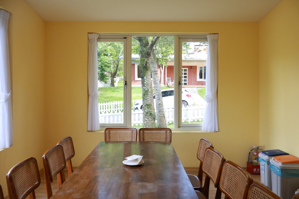 台北住宿｜陽明山美國度假村American Village。寵物友善民宿、整修翻新懷舊風情的美軍宿舍、美式洋房