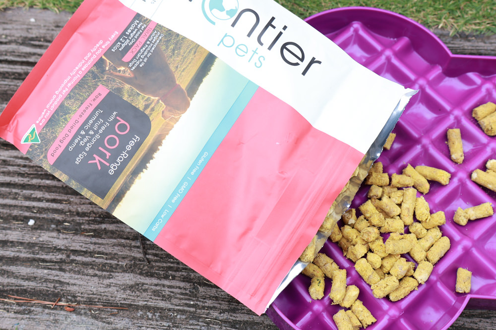 Frontier悅緻原凍低敏原肉狗凍乾｜澳洲評價最高的寵物生食凍乾、100％放養鮮肉蛋白質、澳洲製造乾燥生食