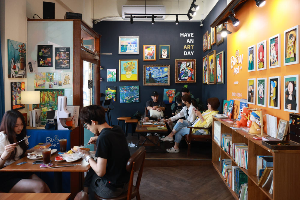 南投草屯美食|BUBU ART CAFE橘子布藝術咖啡。寵物友善餐廳、世界名畫油畫吐司、寵物友善咖啡廳 - 第8張圖 南投草屯美食|BUBU ART CAFE橘子布藝術咖啡。寵物友善餐廳、世界名畫油畫吐司、寵物友善咖啡廳