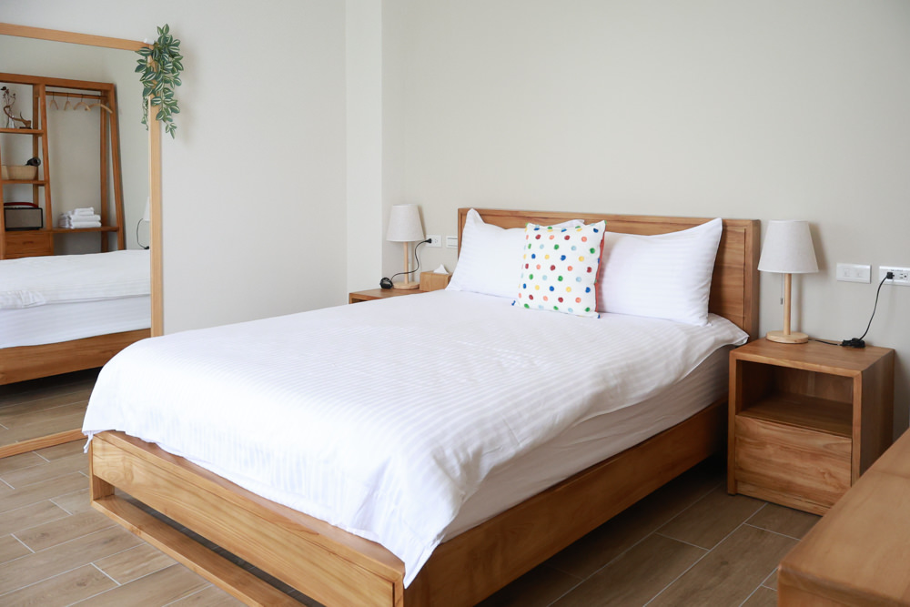 宜蘭三星寵物友善民宿｜根本家民宿。宜蘭包棟民宿、獨棟農舍、大草皮  小K咖啡民宿