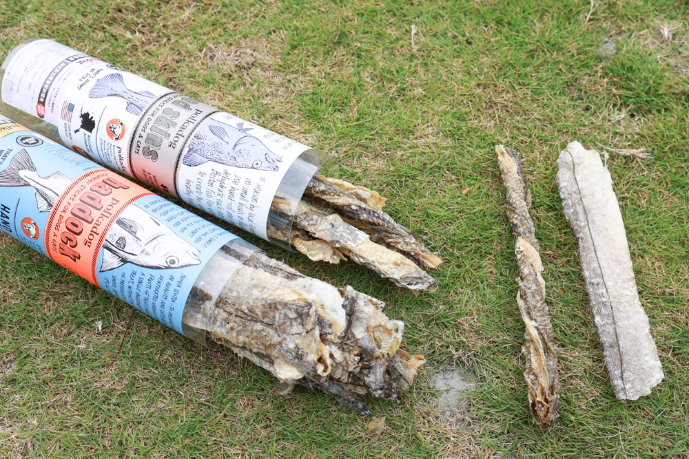 Polkadog搖擺船長美國手工寵物零食｜嚴選美國波士頓漁人碼頭、農場在地食材、手工製作、哈達克鱈魚皮、手工捲鱈魚皮、香蕉花生蛋糕趣