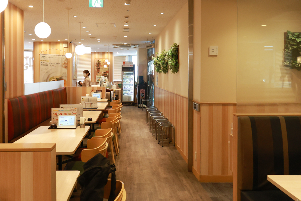 東京池袋住宿｜池袋站百夫長飯店 Centurion Hotel Ikebukuro。JR池袋站東口三分鐘、Denny’s早餐