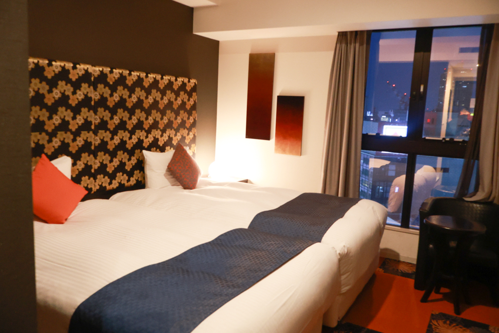 東京池袋住宿｜池袋站百夫長飯店 Centurion Hotel Ikebukuro。JR池袋站東口三分鐘、Denny’s早餐