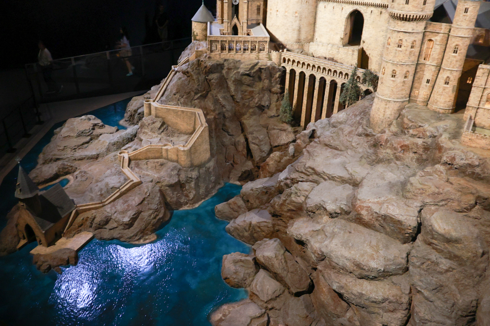 東京華納兄弟哈利波特影城全攻略｜東京波特影城門票、交通、設施場景、餐廳、法袍魔杖必買商品攻略