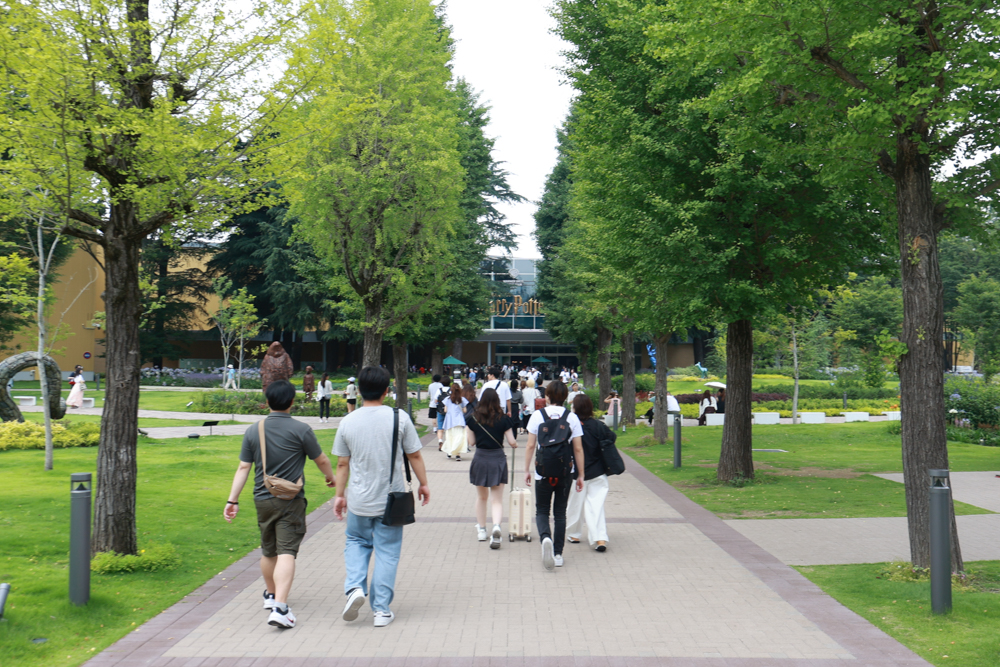 東京華納兄弟哈利波特影城全攻略｜東京波特影城門票、交通、設施場景、餐廳、法袍魔杖必買商品攻略