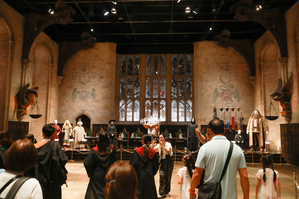 東京華納兄弟哈利波特影城全攻略｜東京波特影城門票、交通、設施場景、餐廳、法袍魔杖必買商品攻略