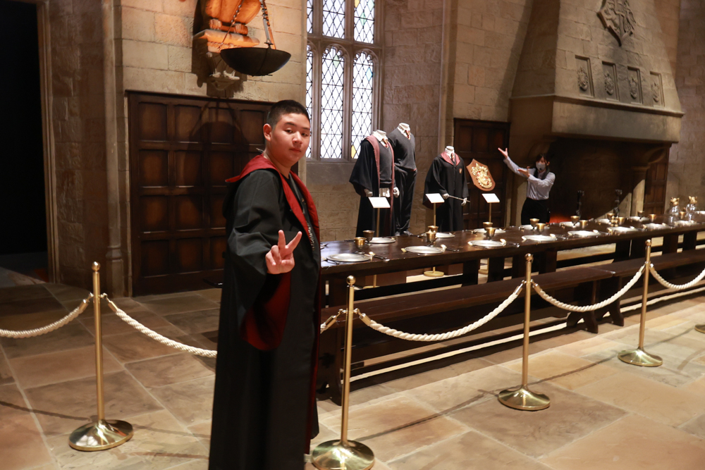 東京華納兄弟哈利波特影城全攻略｜東京波特影城門票、交通、設施場景、餐廳、法袍魔杖必買商品攻略