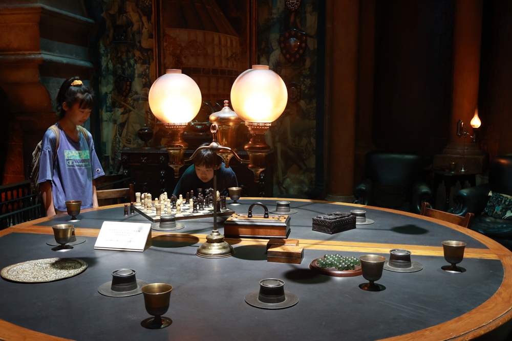 東京華納兄弟哈利波特影城全攻略｜東京波特影城門票、交通、設施場景、餐廳、法袍魔杖必買商品攻略