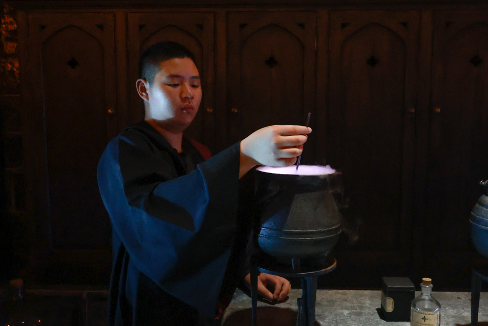 東京華納兄弟哈利波特影城全攻略｜東京波特影城門票、交通、設施場景、餐廳、法袍魔杖必買商品攻略