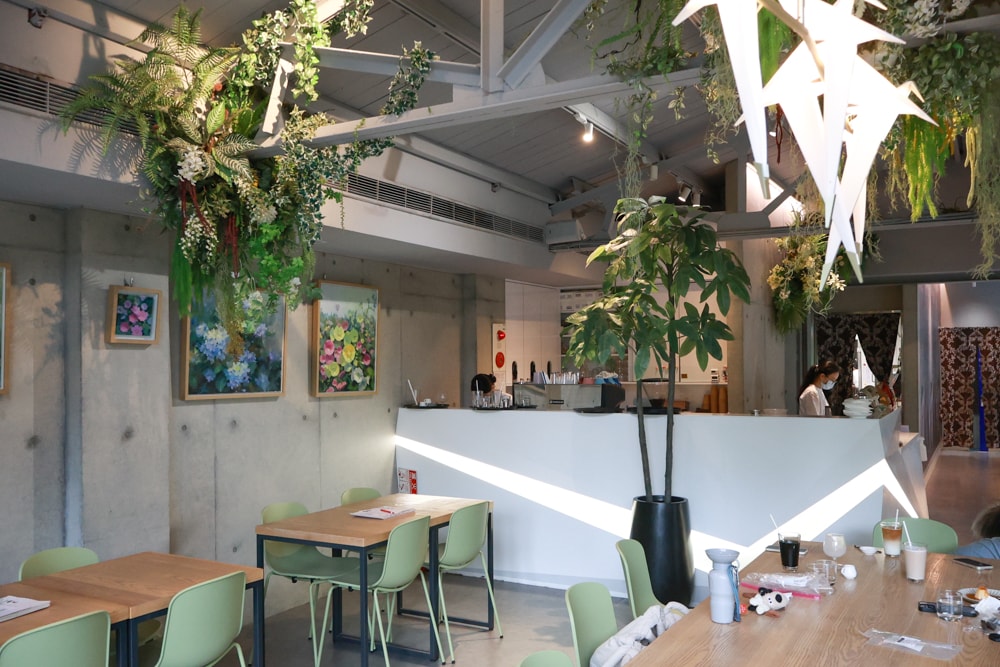 台北忠孝新生美食｜一碗來TaiwanMama。華山1914文化創意產業園區、寵物友善餐廳、家常乾拌麵