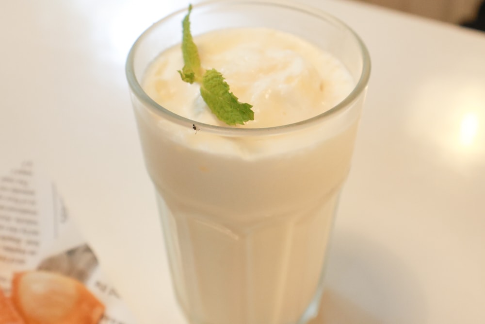 台北士林｜凱莉餐廳。陽明山美式餐廳、寵物友善餐廳、綠意大草皮、陽明山美軍宿舍餐廳、老媽炸雞超正點！！