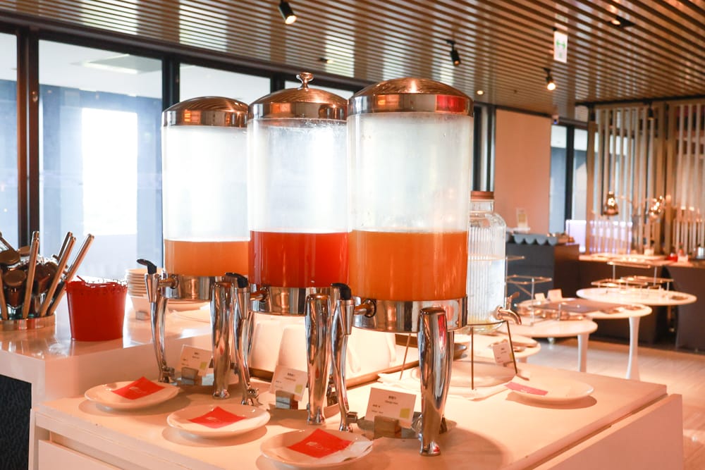 台北北投雅樂軒酒店 Aloft Taipei Beitou｜寵物友善主題房型、聚聚樂Nook 餐廳、W XYZ Bar酒吧、台北寵物友善旅宿