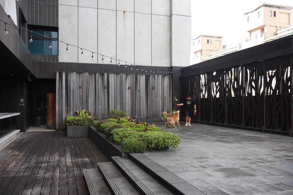 台北北投雅樂軒酒店 Aloft Taipei Beitou｜寵物友善主題房型、聚聚樂Nook 餐廳、W XYZ Bar酒吧、台北寵物友善旅宿
