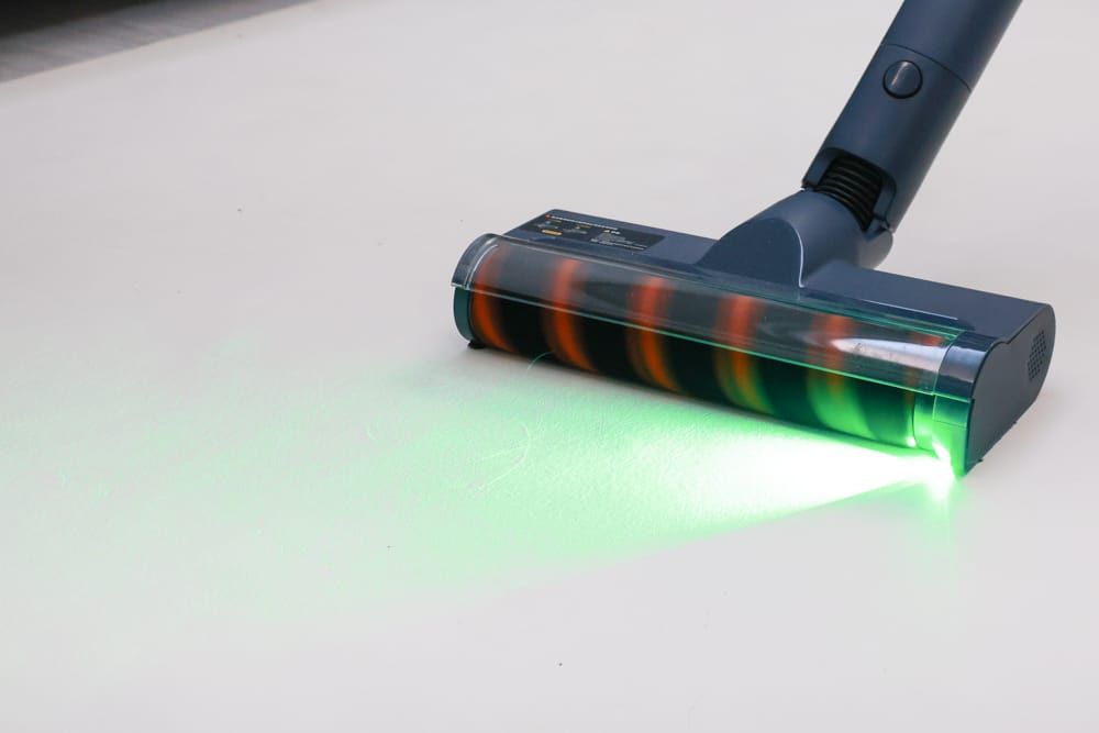 東元綠光顯塵吸塵器 XJ2501CB。光學顯塵科技、毛髮灰塵無所遁形、寵物家庭打掃神器、清潔地板超easy!! - 第9張圖 東元綠光顯塵吸塵器 XJ2501CB。光學顯塵科技、毛髮灰塵無所遁形、寵物家庭打掃神器、清潔地板超easy!!