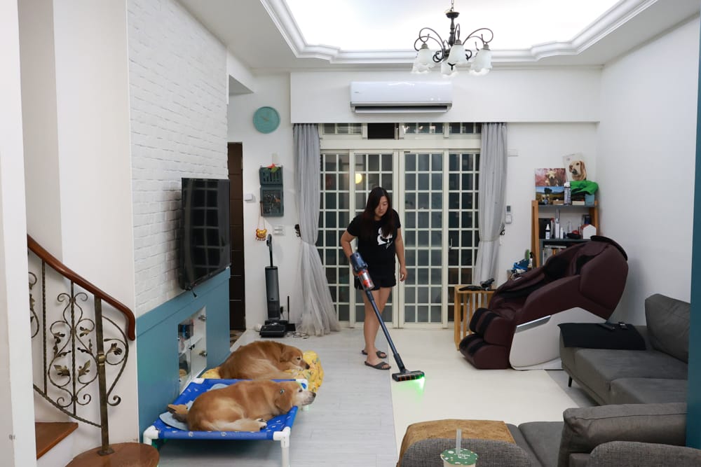 東元綠光顯塵吸塵器 XJ2501CB。光學顯塵科技、毛髮灰塵無所遁形、寵物家庭打掃神器、清潔地板超easy!! - 第34張圖 東元綠光顯塵吸塵器 XJ2501CB。光學顯塵科技、毛髮灰塵無所遁形、寵物家庭打掃神器、清潔地板超easy!!