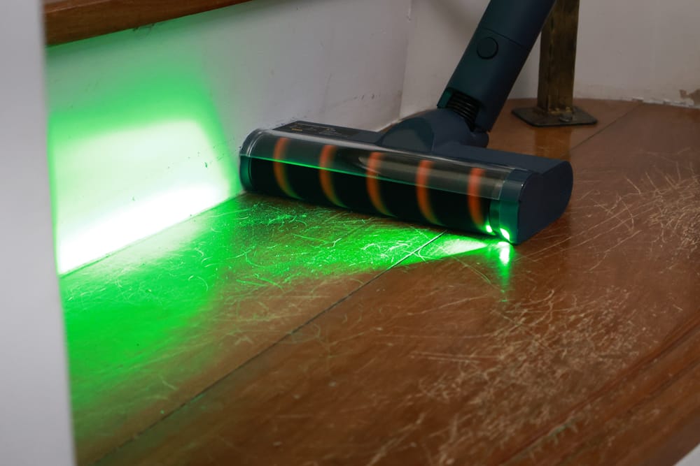 東元綠光顯塵吸塵器 XJ2501CB。光學顯塵科技、毛髮灰塵無所遁形、寵物家庭打掃神器、清潔地板超easy!! - 第13張圖 東元綠光顯塵吸塵器 XJ2501CB。光學顯塵科技、毛髮灰塵無所遁形、寵物家庭打掃神器、清潔地板超easy!!